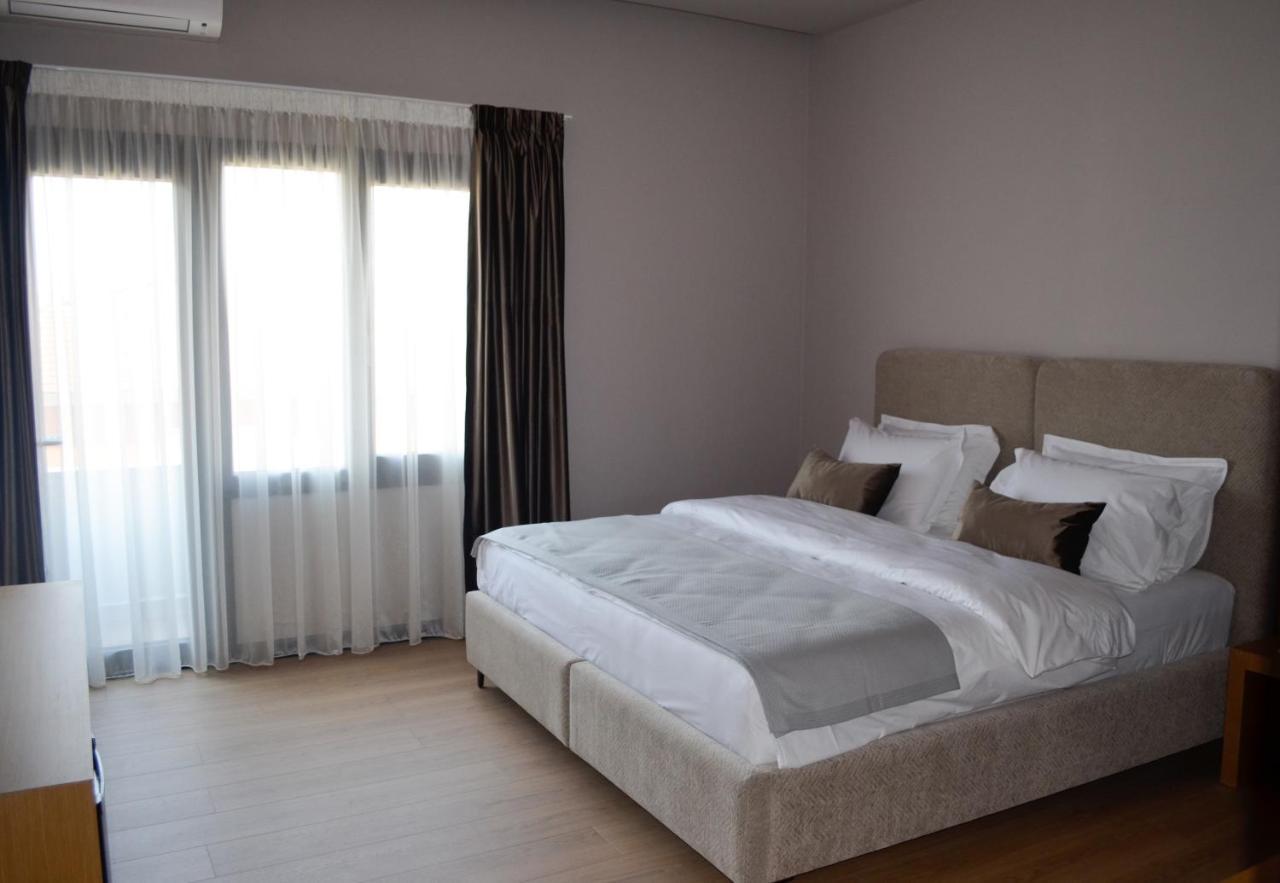 N'Peze Hotel Tirana Exterior foto